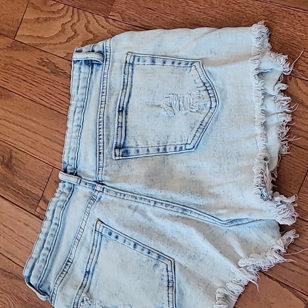 Trendy Light Blue Distressed Denim Shorts - Picture 10 of 11